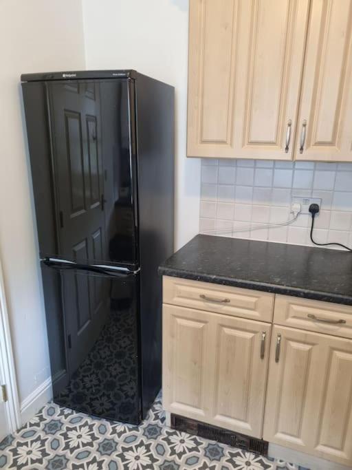 Maidstone Villa 3 Bedroom Free Sports Channels,Parking Sleeps 7 Zewnętrze zdjęcie
