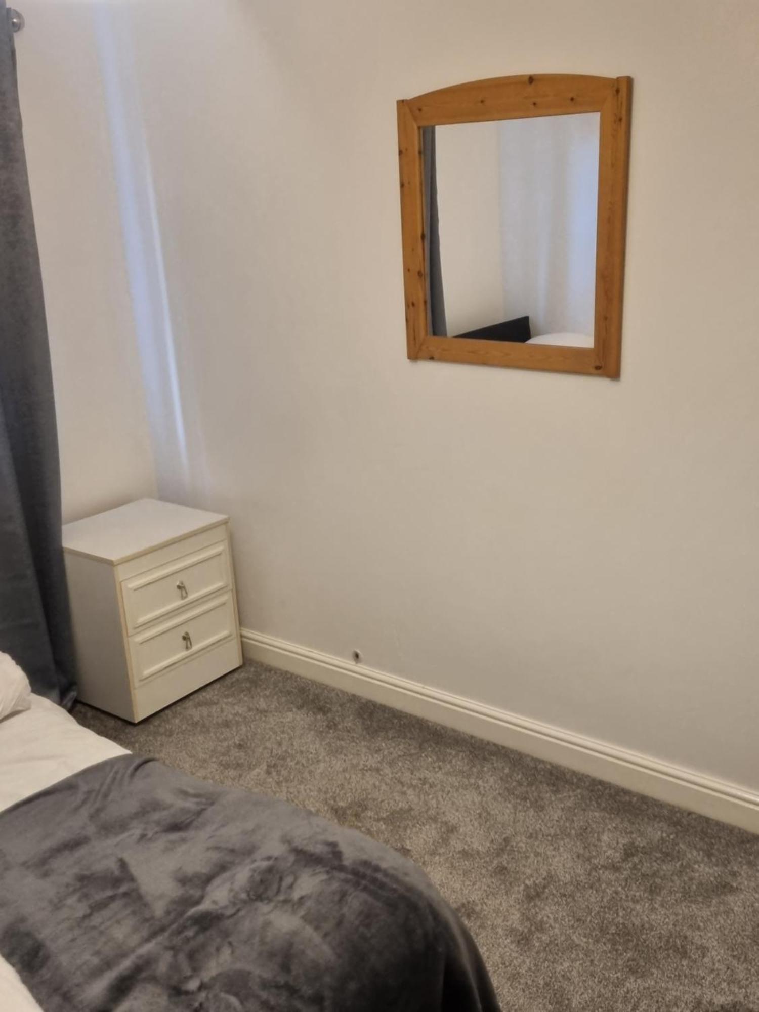 Maidstone Villa 3 Bedroom Free Sports Channels,Parking Sleeps 7 Zewnętrze zdjęcie