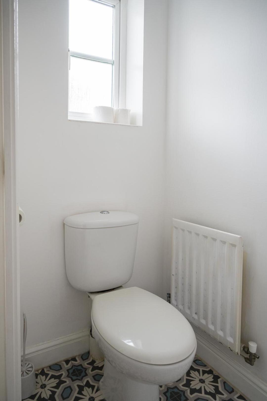 Maidstone Villa 3 Bedroom Free Sports Channels,Parking Sleeps 7 Zewnętrze zdjęcie