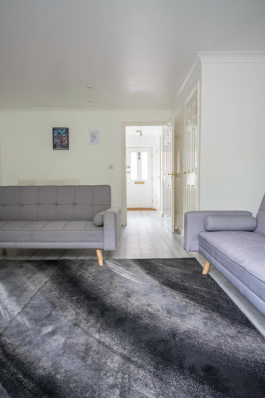 Maidstone Villa 3 Bedroom Free Sports Channels,Parking Sleeps 7 Zewnętrze zdjęcie