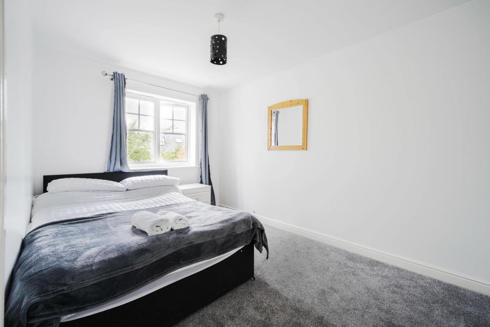 Maidstone Villa 3 Bedroom Free Sports Channels,Parking Sleeps 7 Zewnętrze zdjęcie