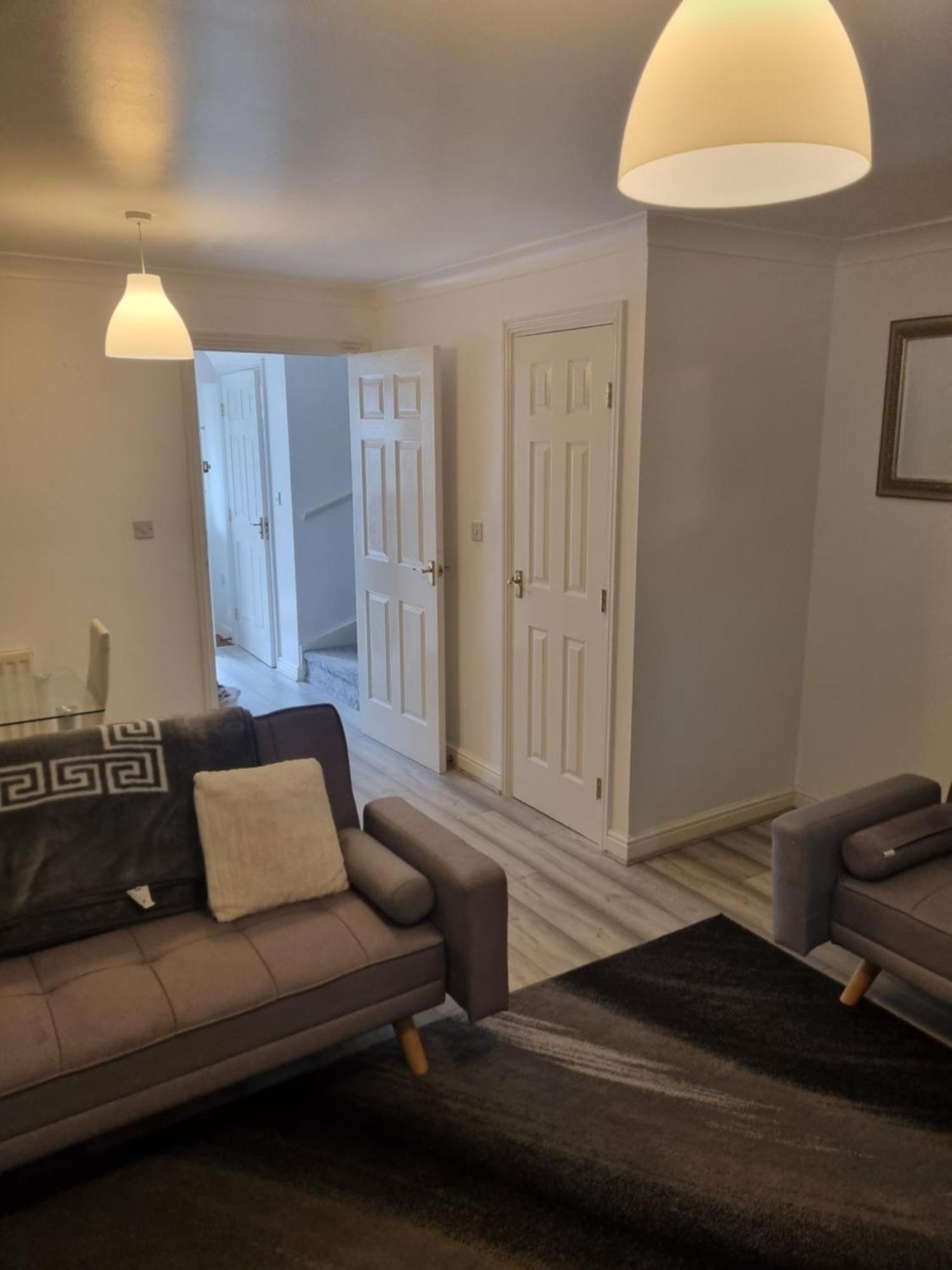 Maidstone Villa 3 Bedroom Free Sports Channels,Parking Sleeps 7 Zewnętrze zdjęcie
